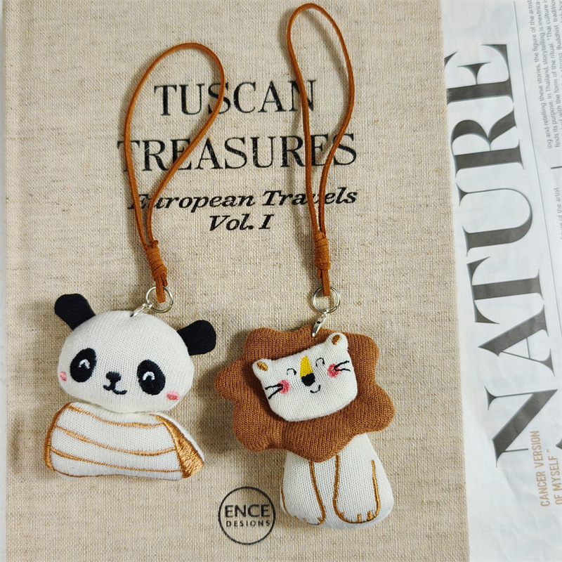 Korean-Style Fabric Cartoon Knitted Panda and Lion Accessories, Japanese-Style Sweet Bag Keychain Pendant Accessories