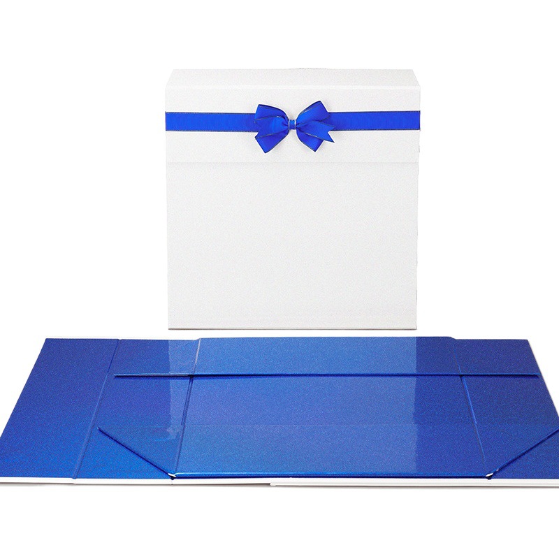 Valentine's Day gift box packaging square blue and white double color matching one-piece folding box with golden edge bow.