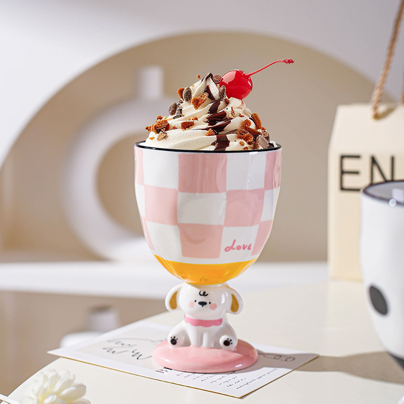 Cerámica de alto valor pintada a mano adorable cachorro taza de pie alto pareja taza de marca regalo de cumpleaños taza de agua para chicas