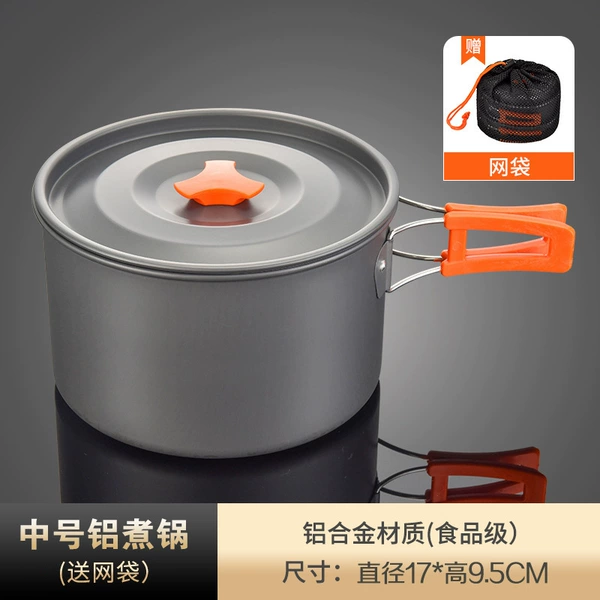 Mid -cooked pot