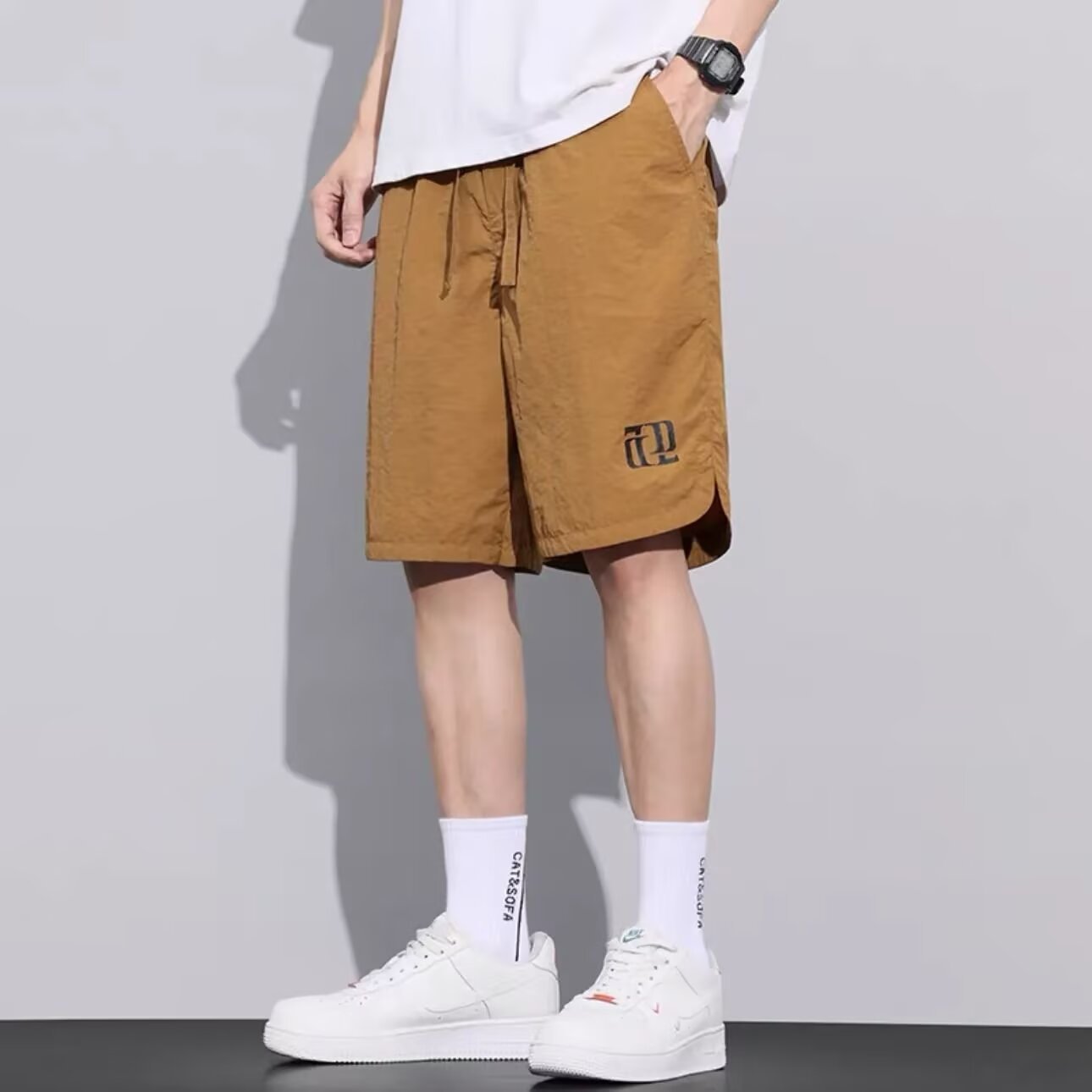 2025 New Summer Men's Shorts Breathable Loose Youth Versatile Men's Quick-Dry Casual Knee-Length Shorts Trendy