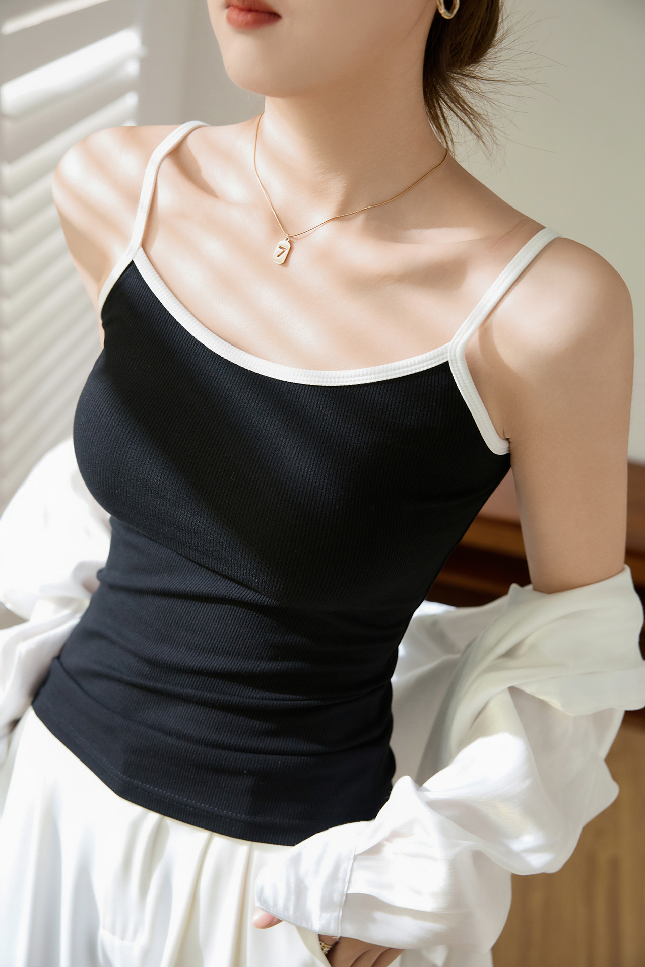 hmqViviiyNSAyin+WuaUt9Ly9Vn2po3TIyzZ