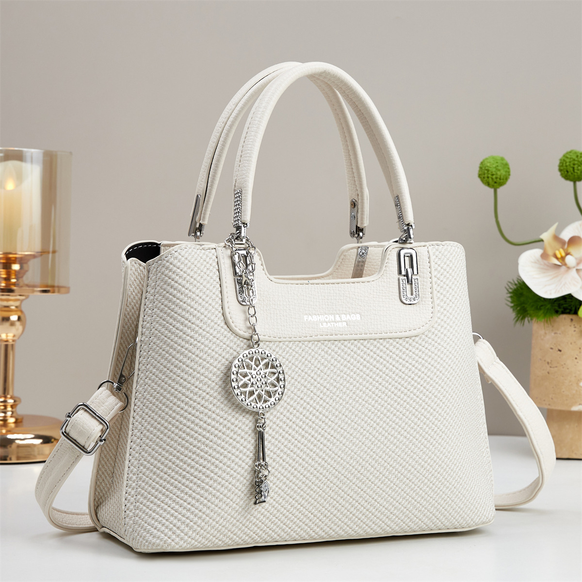 2025 nuevo bolso de mujer transfronterizo bolso de hombro de moda atmósfera bolso de mano de mujer mochila