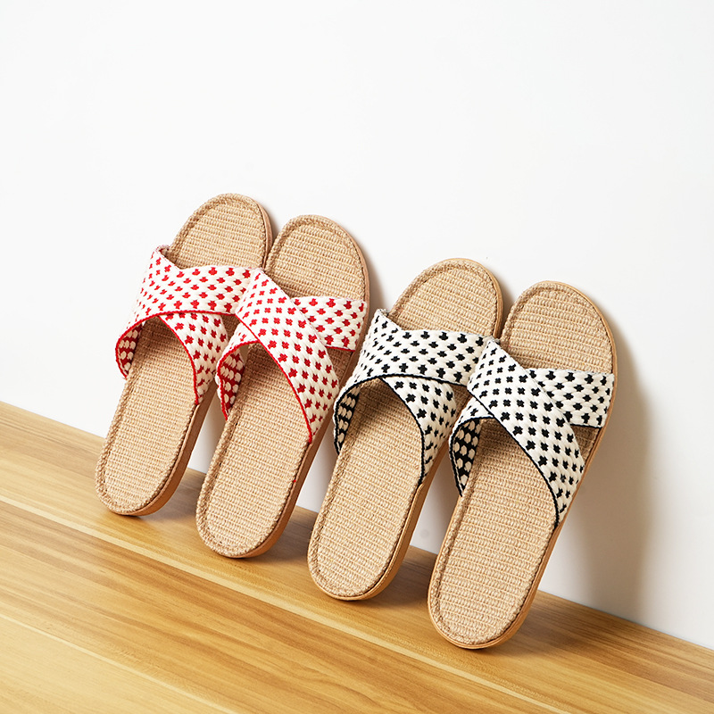 새로운 사계절 리넨 슬리퍼 여성 실내 침묵 경량 홈 두꺼운 밑창 부드러운 바닥 커플 나무 바닥 슬리퍼 도매