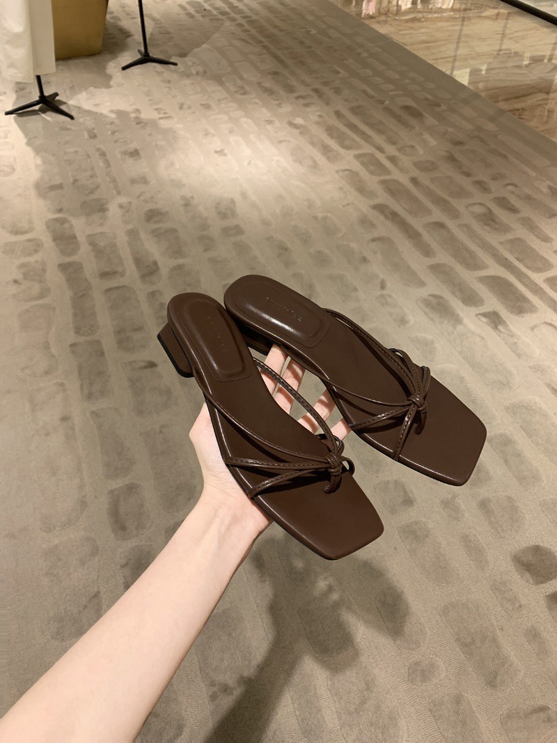 다크 브라운 (두꺼운 뒤꿈치)
