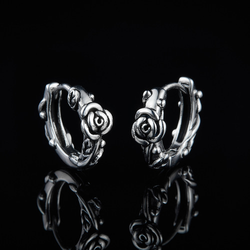 Trendy men's retro women's earrings stainless steel personalized versatile round earrings simple cast rose earrings cross-border supply