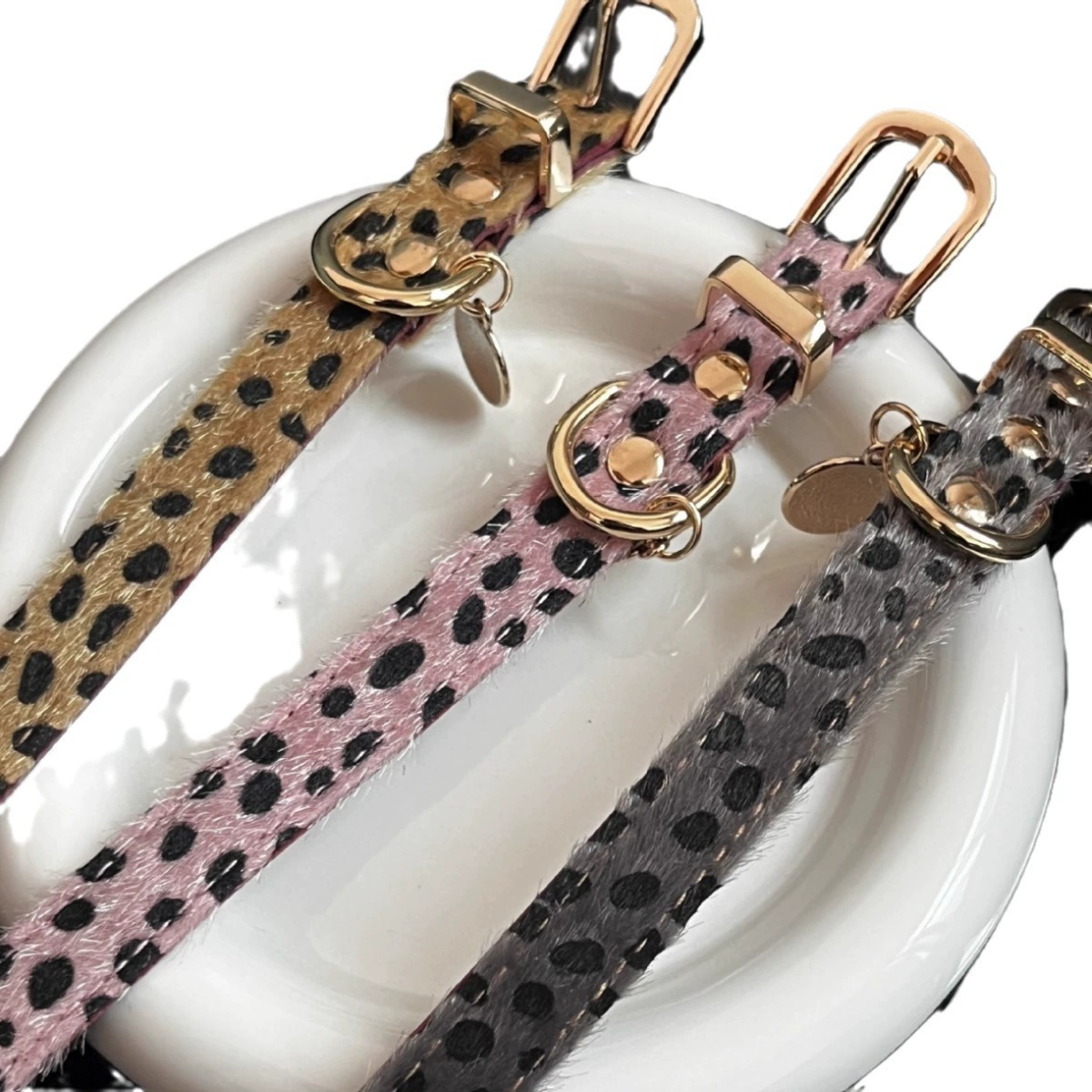 Леопардовый конский шерсть Choker ошейник Y2K Сладкая крутая горячая девушка нишевые дизайн панк кожаное ожерелье премиум цепочка ключицы