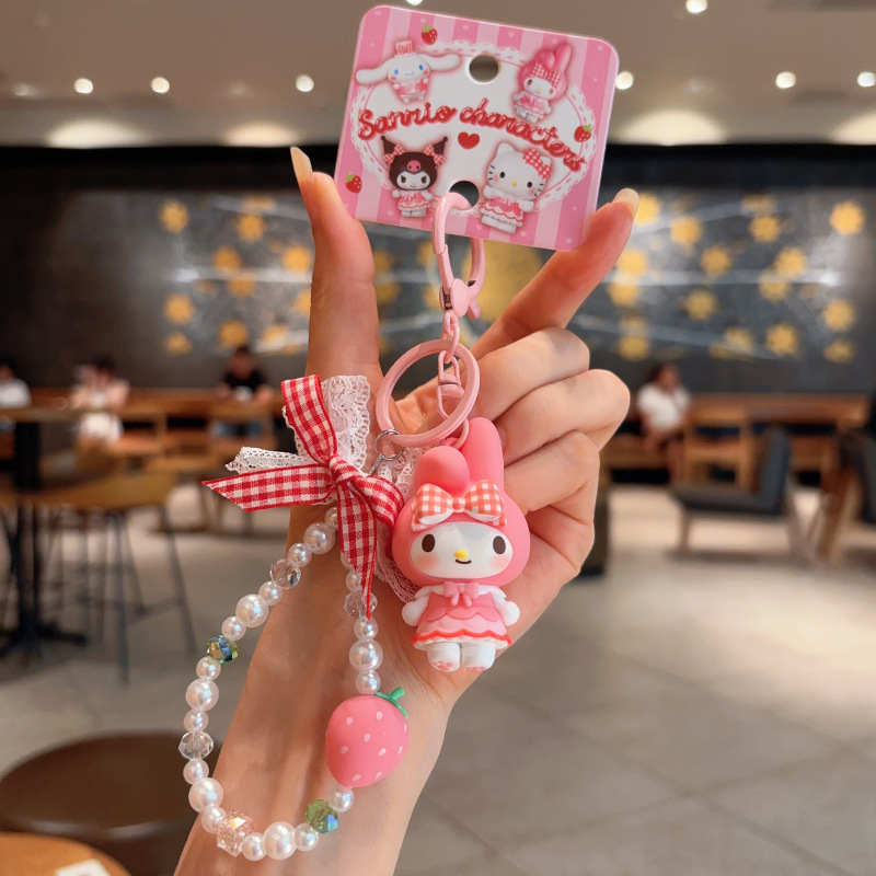 正版三丽鸥格纹草莓系列钥匙扣HelloKitty库洛米玩偶可爱包包挂饰|undefined