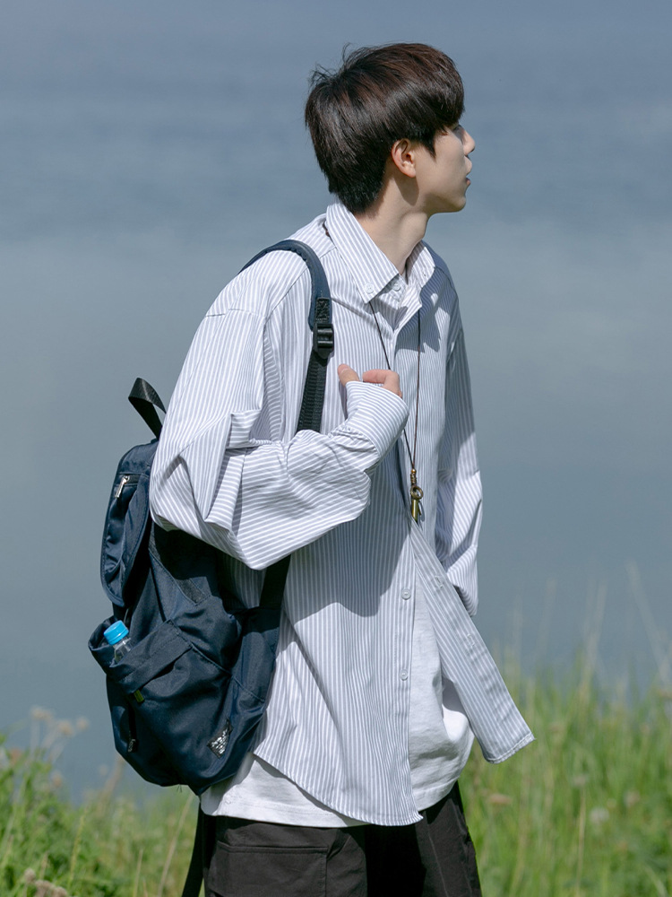 Camisa de manga larga a rayas japonesa para hombre primavera y otoño Camisa de manga corta estilo Hong Kong suelta chaqueta casual de alta calidad de moda