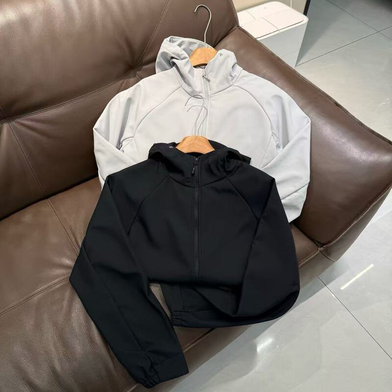 D series affordable alternative 1K+ autumn and winter new softshell outdoor windproof and waterproof fleece-lined thickened sports jacket for men