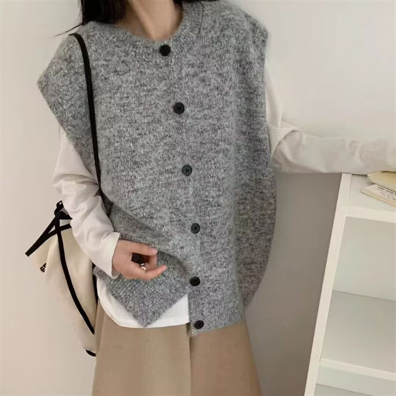 Korean Style Round Neck Single-Breasted Pure Color Knitted Vest Cardigan for Women 2025 Autumn and Winter New Loose and Versatile Sweater Vest Korean Style Round Neck Single-Breasted Pure Color Knitted Vest Cardigan for Women 2025 Autumn and Winter New Loose and Versatile Sweater Vest