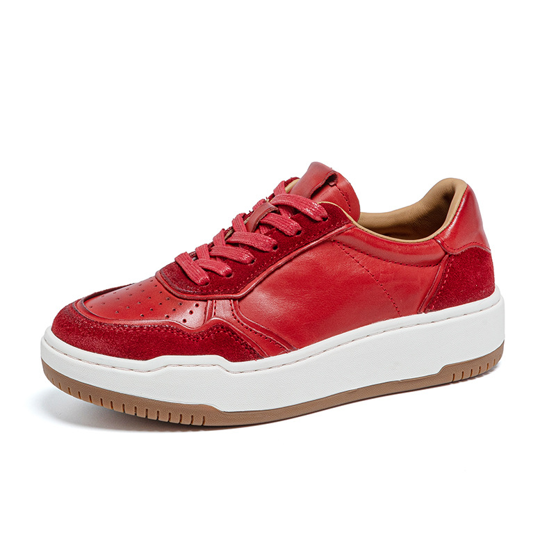 Baskets blanches en cuir lavé pour homme, style automne, chaussures d'entraînement allemandes décontractées et polyvalentes en cuir véritable._voghion.com