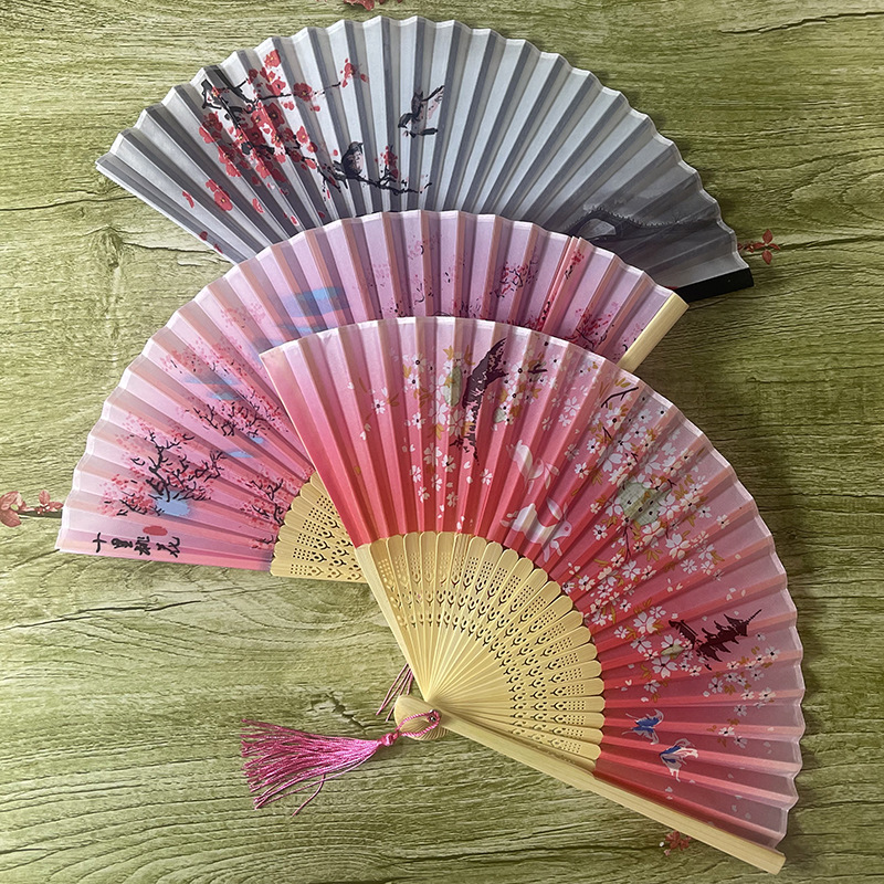 Ancient fan folding fan Chinese style classical folding fan Japanese style small fan men's and women's children's dance fan manufacturer wholesale