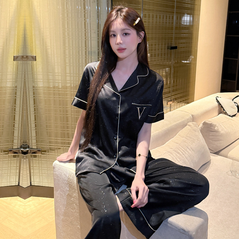 Summer New Women's Sequined Ice Silk Thin Pajamas Short-Sleeved Long Pants Set Soft High-End Water-Gloss Silk Home Wear Summer New Women's Sequined Ice Silk Thin Pajamas Short-Sleeved Long Pants Set Soft High-End Water-Gloss Silk Home Wear