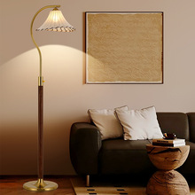 中古风落地台灯创意落地灯客厅高颜值复古沙发旁边法式轻奢钓鱼灯