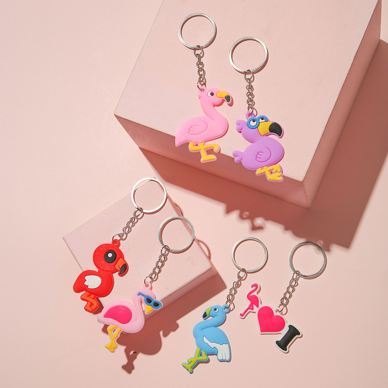 Cross-border new European and American pvc Flamingo keychain auto parts pendant small gift key ring