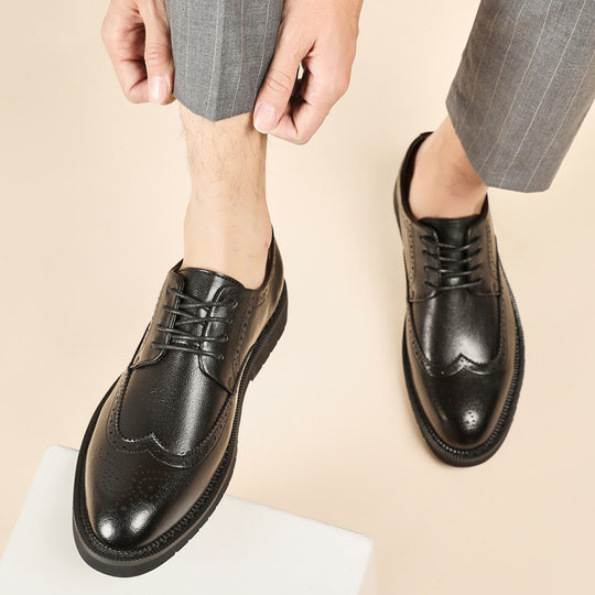 Autumn Carved Brock Genuine Leather Men's Shoes 2025 New Elevated Business Dress Shoes Men's British Wedding Shoes