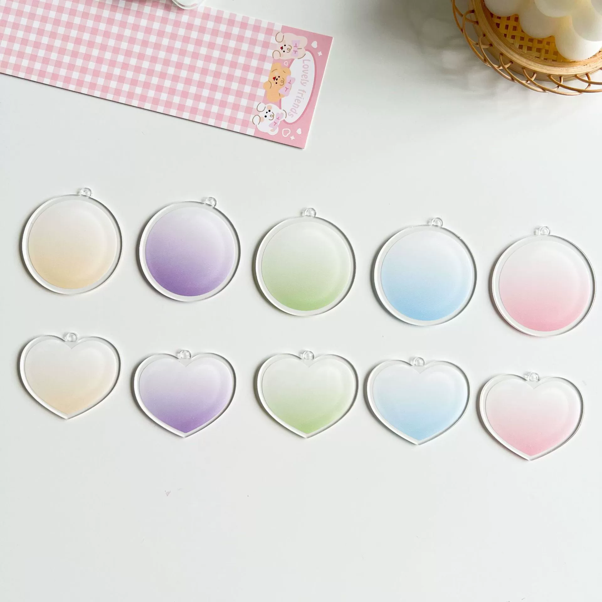 Ins Goo любовь круглый белый фон градиентная акриловая пленка креативная Goo карта звезда периферийный DIY брелок