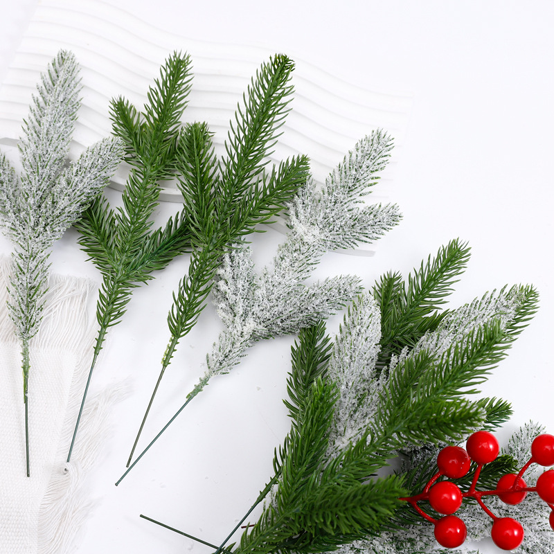 Nuevo árbol de Navidad de pinos hechos a mano DIY material de decoración floral materiales floristas al por mayor