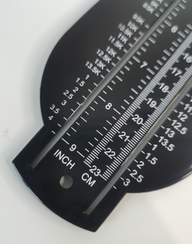 阿迪耐克量脚器