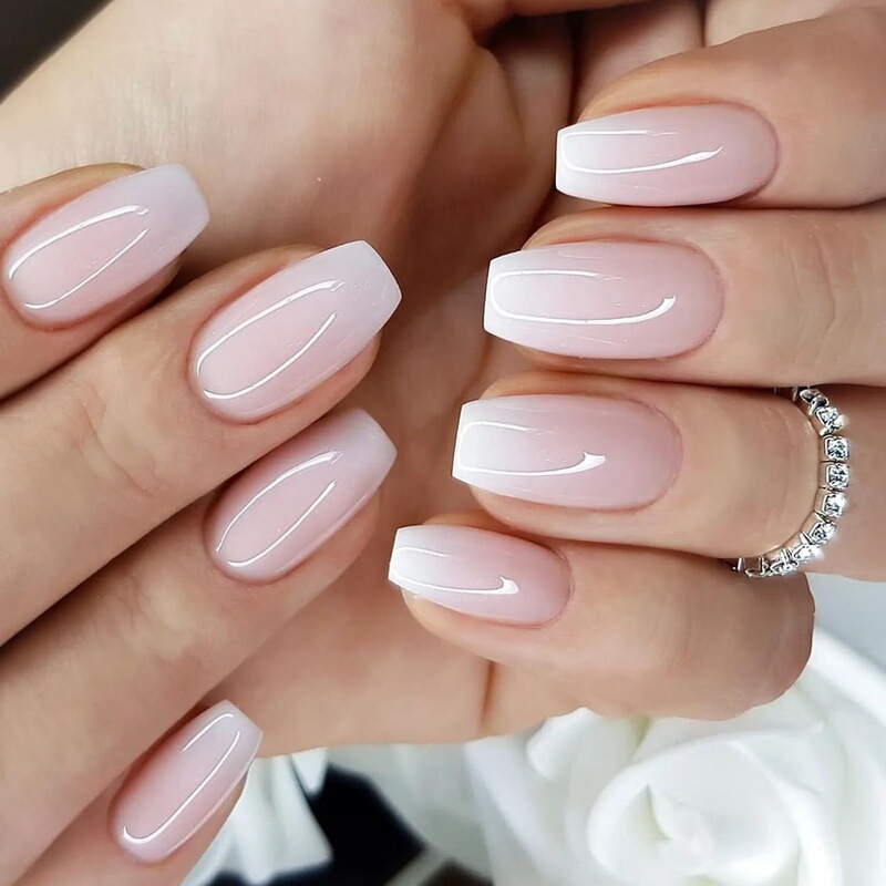 New cross-border product: Nude-colored press-on nails, simple and versatile, 24 pieces, medium-long rectangular gradient fake nails