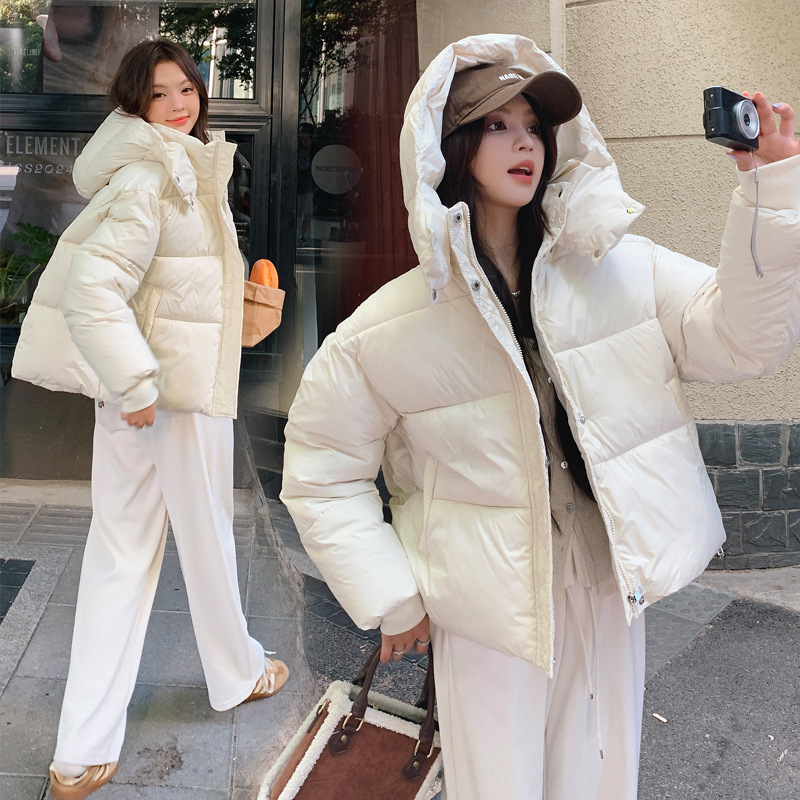 2024 ropa de algodón para mujeres corta nueva ropa de algodón gruesa para estudiantes de estilo coreano chaqueta de algodón de invierno suelta ropa de pan de mujer