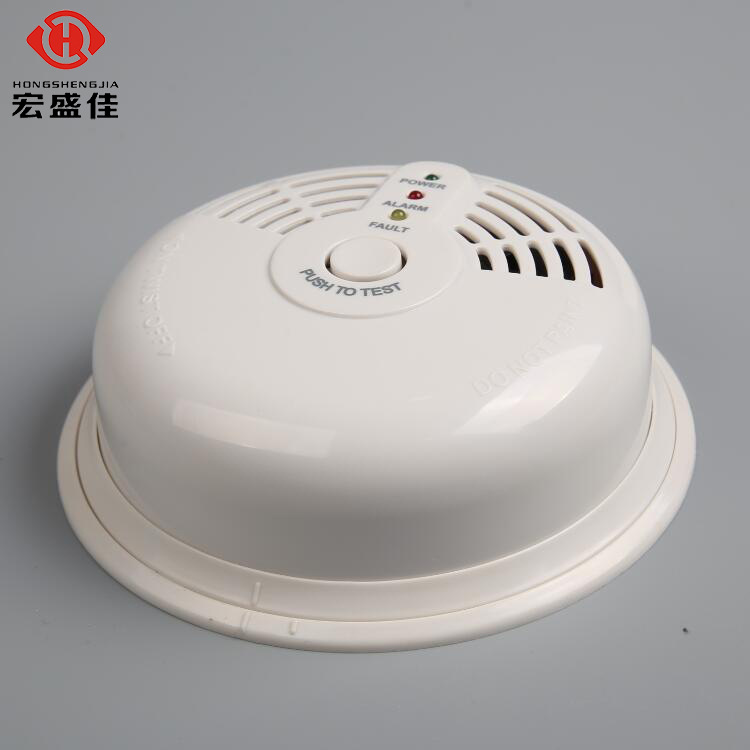 2020小区用厨房吸顶式燃气报警器开关量输出(与楼宇连接)