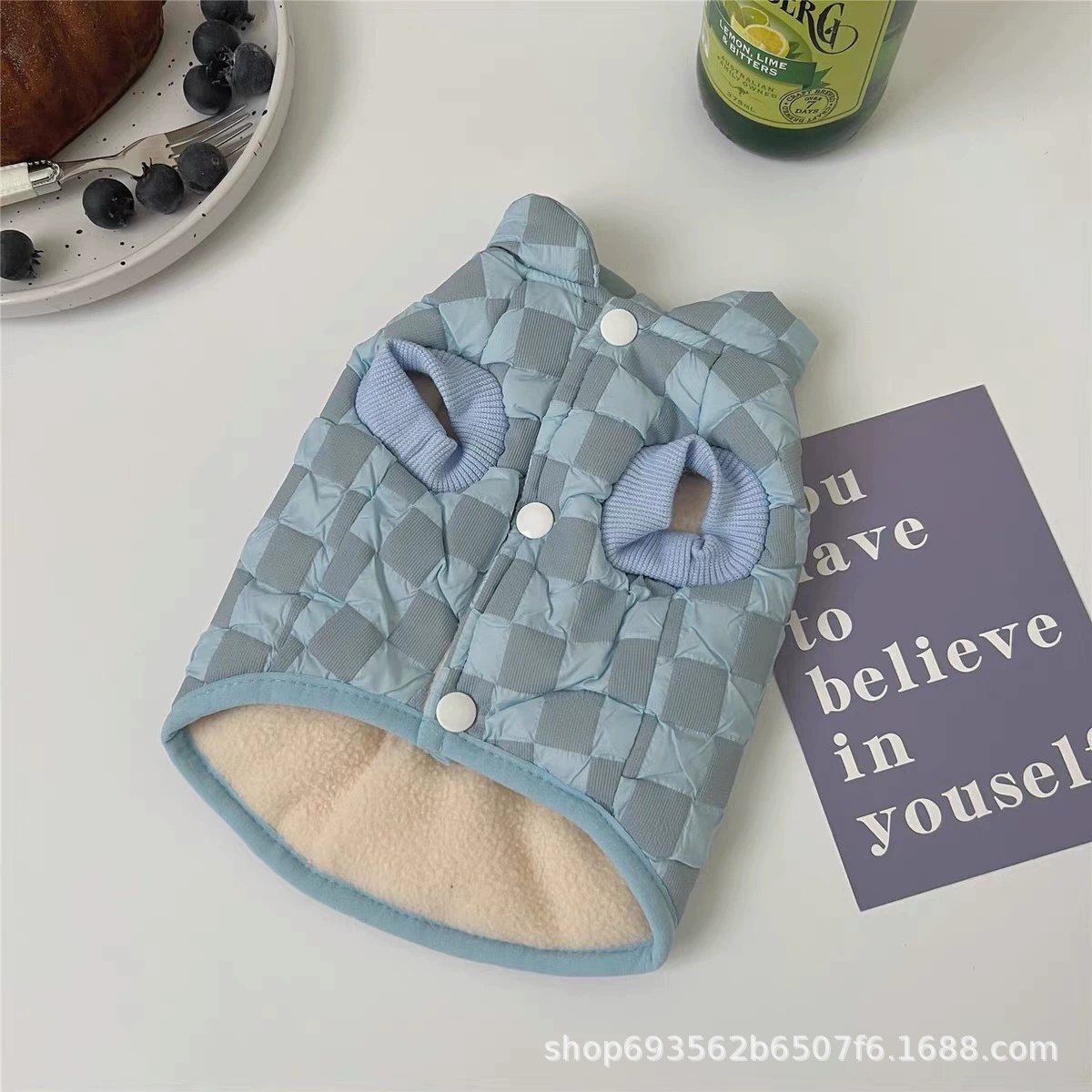 Тедди одежда шахматная тарелка маленькая молочная собака Йоркшир Бомей бой осенний и зимний теплый хлопчатобумажный жилет для ног