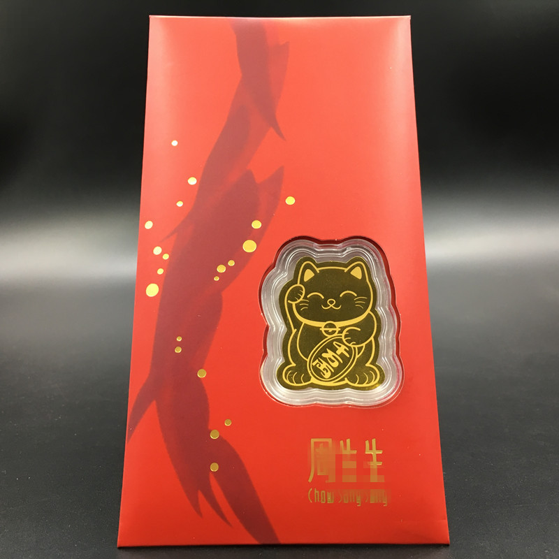 광택 있는 빨간 봉투