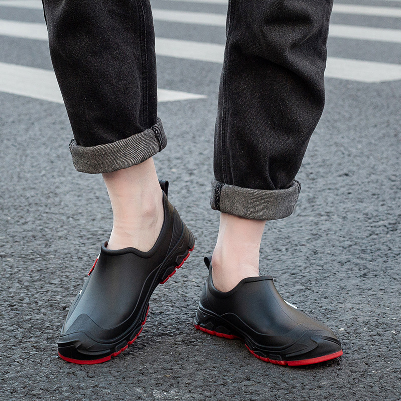 women's lightweight low sneakers