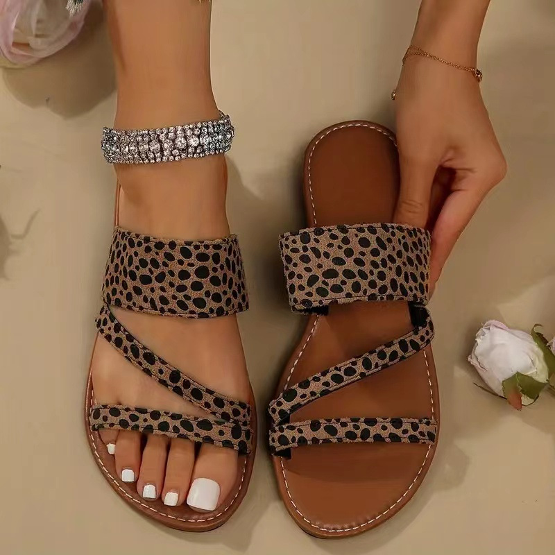 Mujeres Estilo Vintage Vacaciones Leopardo Punta Redonda Pisos display picture 6