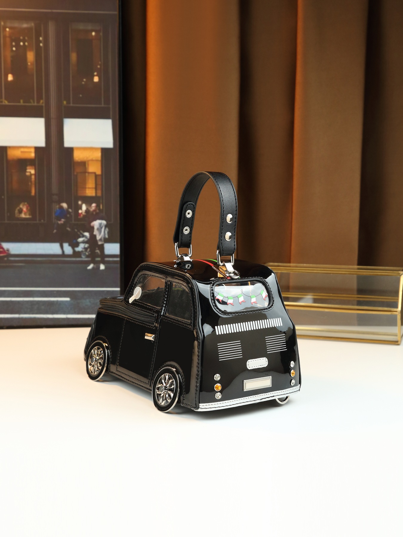 Trendy schoudertas in offroad voertuig design tas voor dames_voghion.com