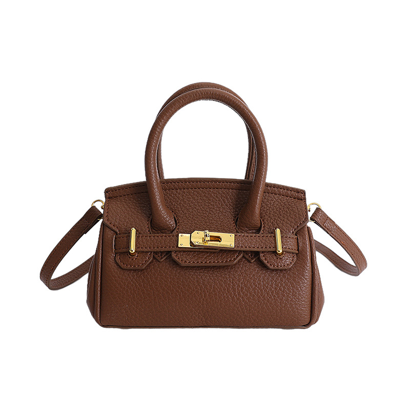 Textura de nicho de diseño de platino de mujer 2026 nuevo estilo simple de moda diaria de un solo hombro bolsa de tramo inclinada image 11
