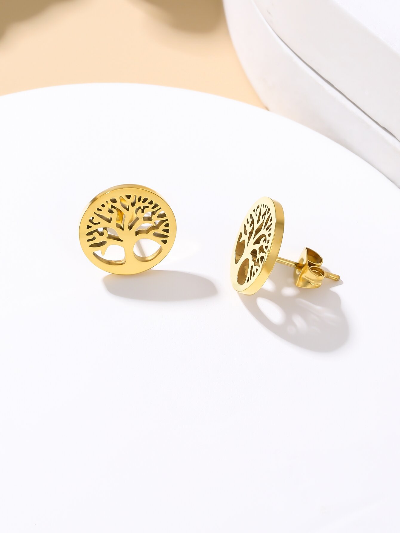 Title 2, Ladies Round Lucky Life Tree Earrings Beautifu...