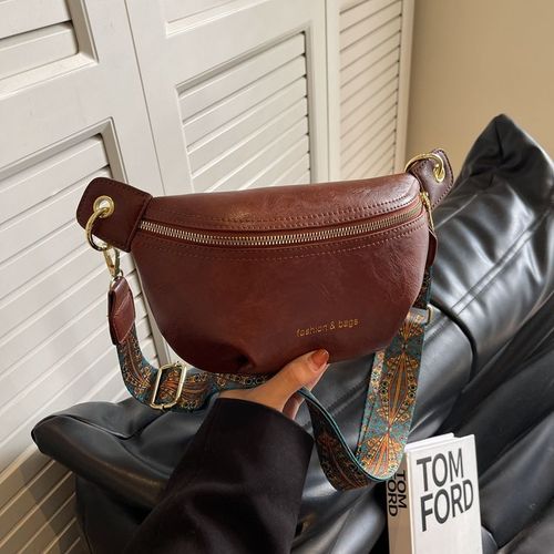 This year's popular small women's spring and summer quality crossbody bag with wide shoulder strap, retro and versatile commuting crossbody bag