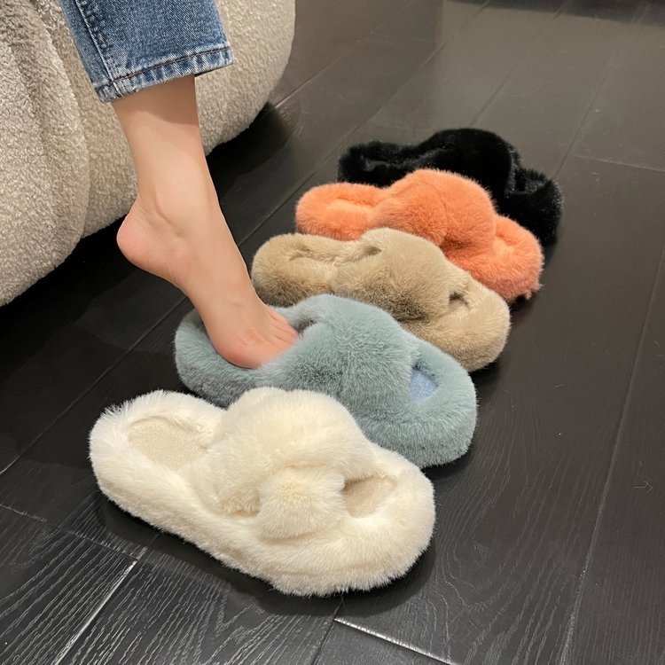 Furry Slippers for Women, New Korean Style Ins Trendy Shoes for Outdoor Wear, Autumn and Winter Home Cotton Slippers, Factory Ready Stock Furry Slippers for Women, New Korean Style Ins Trendy Shoes for Outdoor Wear, Autumn and Winter Home Cotton Slippers, Factory Ready Stock