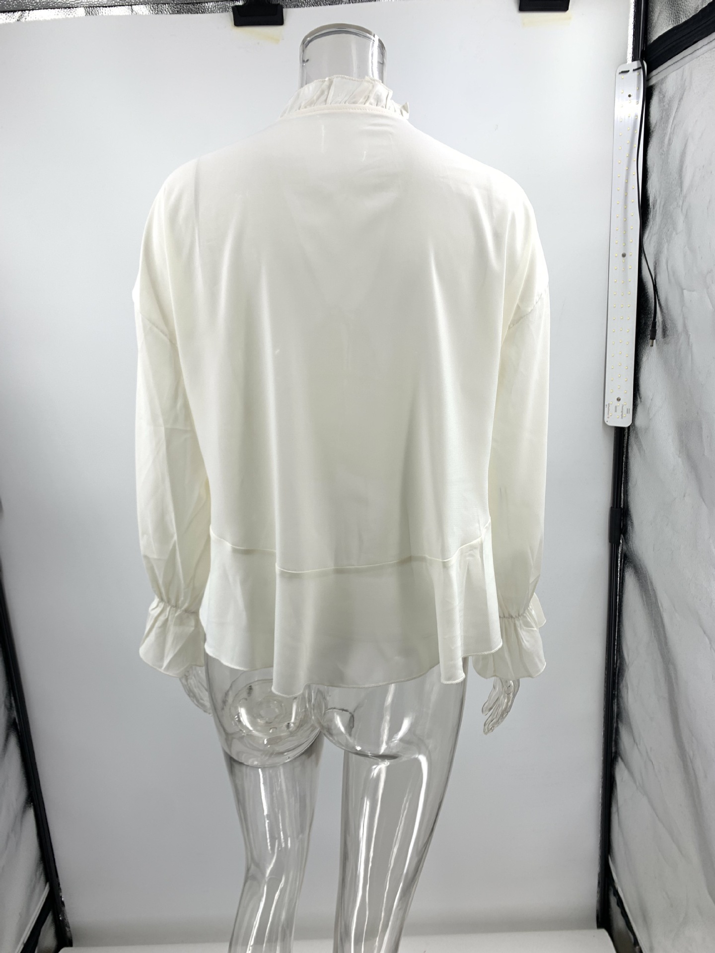 Women's Gender Vacation Style Wholesale Women's Polyester Vacation Solid Color Long Sleeve Blouses