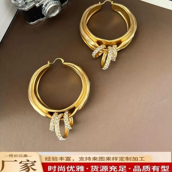 Second-Hand, New Style, High-End, Heavy-Duty, Fully Diamond-Studded Clasp, High-Quality Brass Earrings