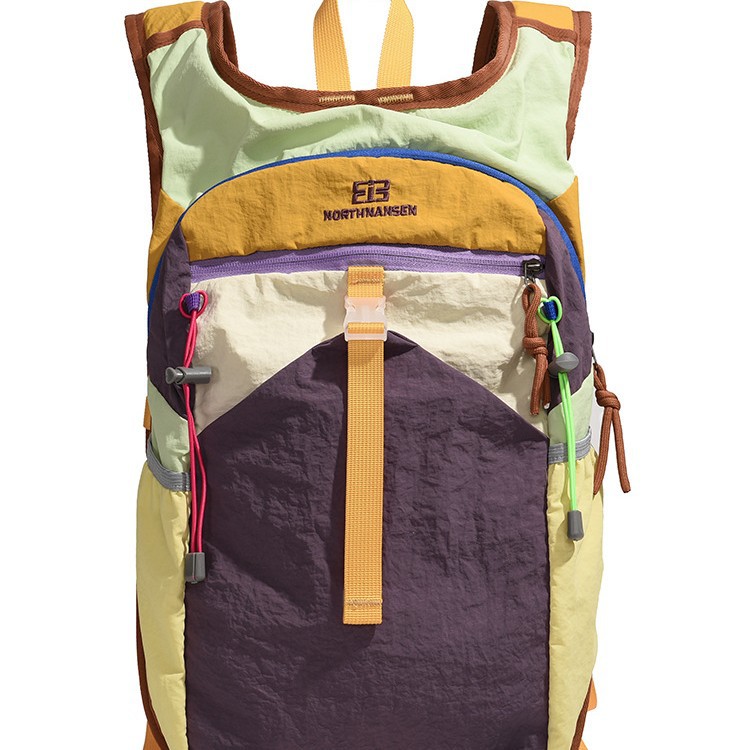 Trendy Ins-Style Outdoor Sports Bag, Lightweight Niche Casual Travel Backpack, Hiking and Cycling Portable Backpack