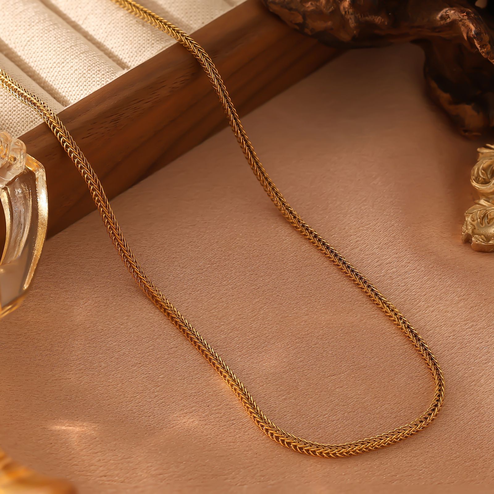 Cuban Link Chain For Men In Stainless Steel Gold Silver Finish_voghion.com