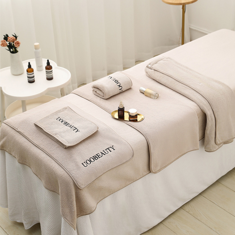 Beauty Salon Special Towel Skin Management Turban Absorbent Bath Towel Bed Towel with Hole Bed Sheets Embroidered Logo