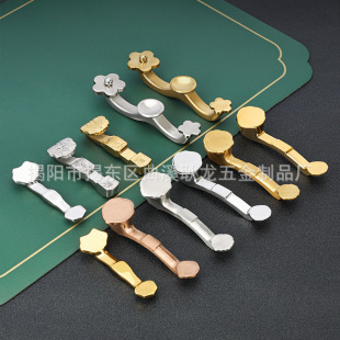 ����ʽ��ɫ������Ӽ���304���P������м�����ÿ��������