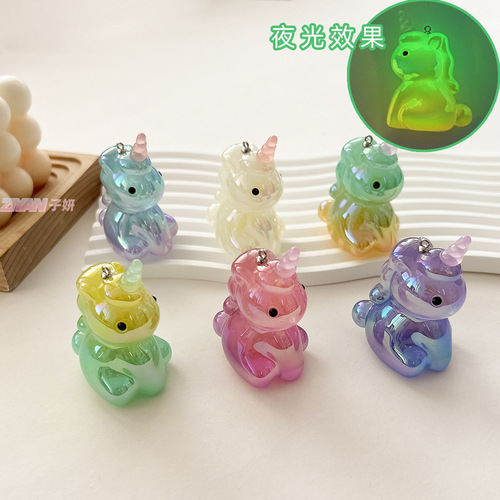 New creative cartoon luminous plated UV gradient unicorn pendant student bag DIY pendant wholesale keychain