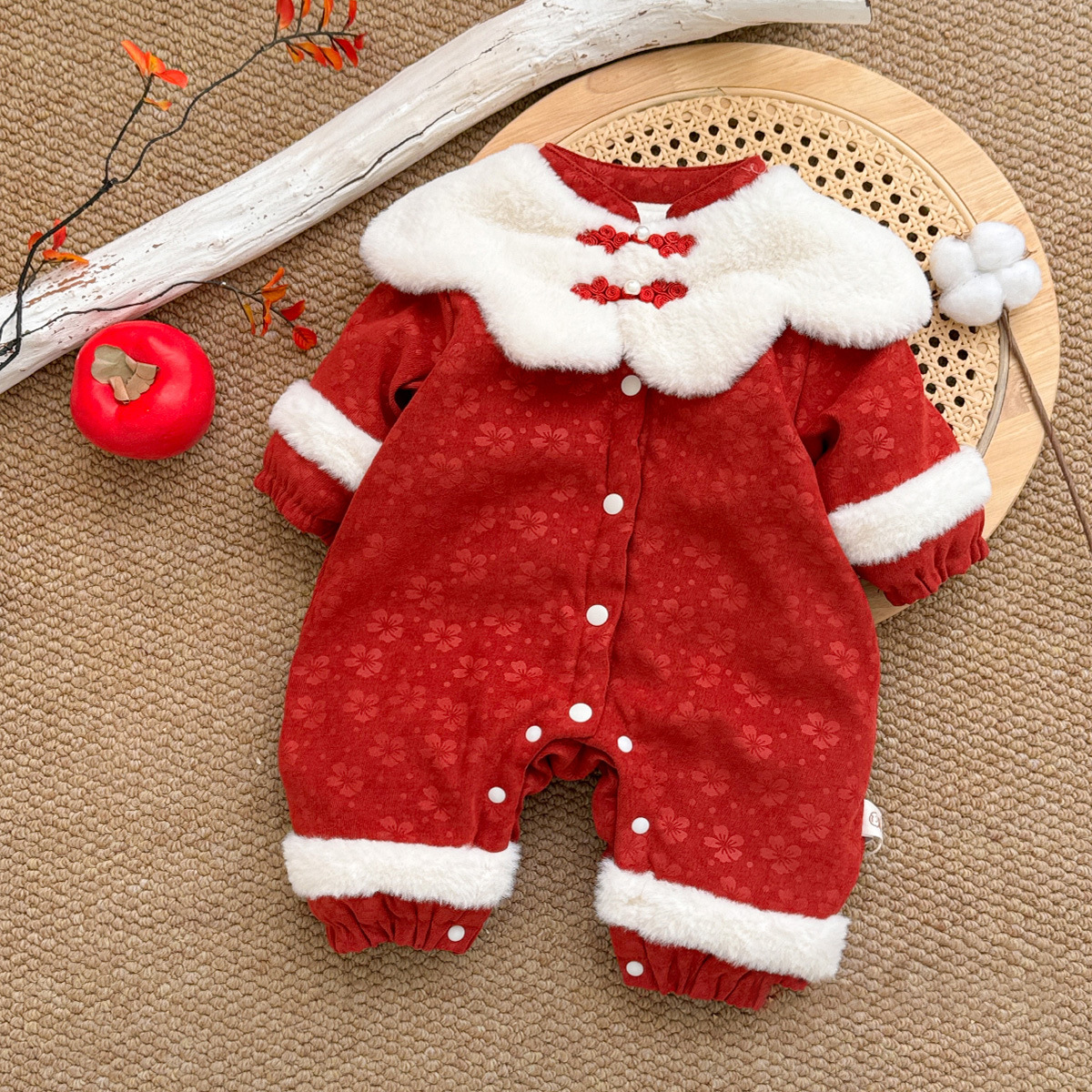 Ropa de invierno para bebés, estilo chino, ropa festiva de Año Nuevo chino, mono grueso acolchado, bebé femenino más terciopelo, ropa de Año Nuevo