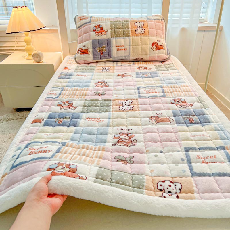 따뜻한 벨벳 엣지 매트리스 로커