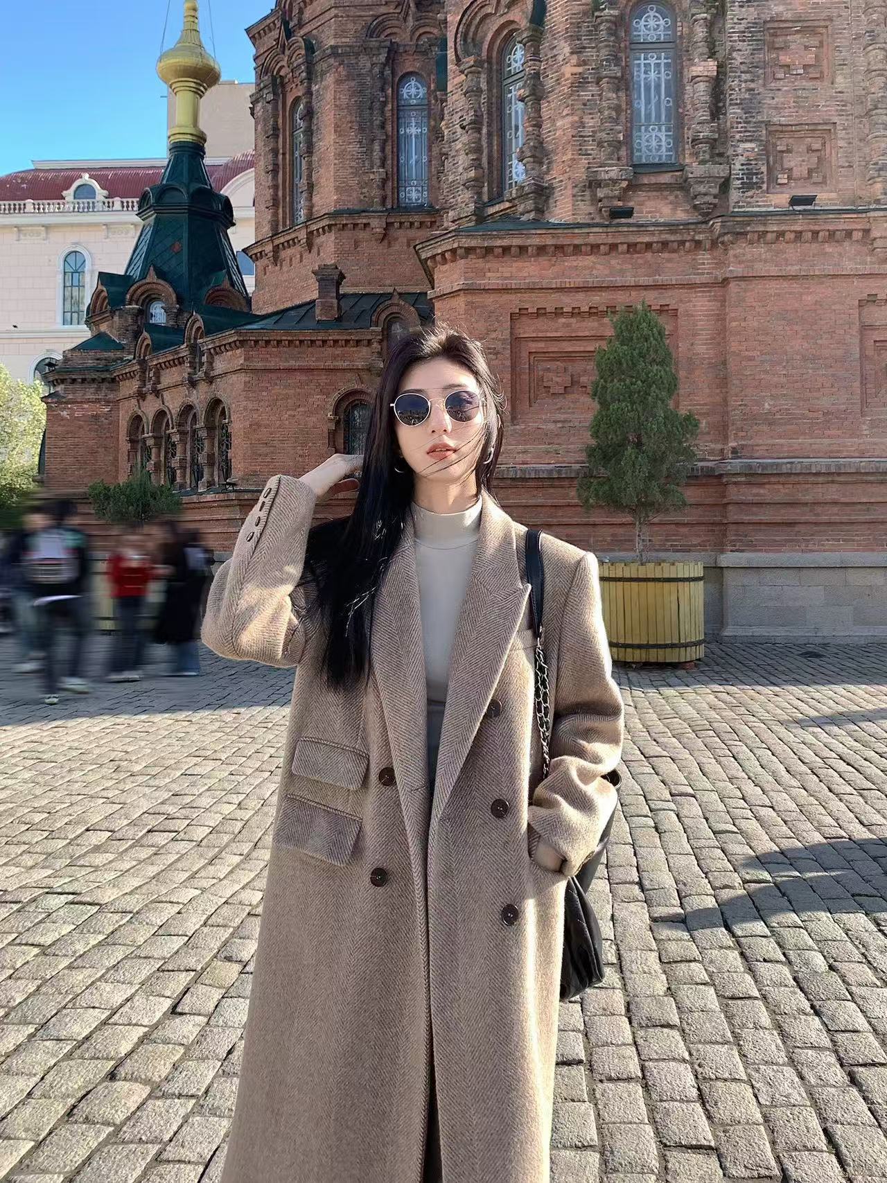 Thickened Herringbone Woolen Coat Women's 2024 New Winter High-end Elegant Display Quilted Woolen Coat