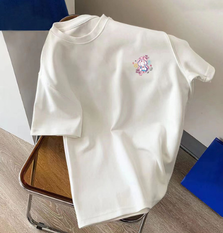 징글 암컷 고양이 흰색