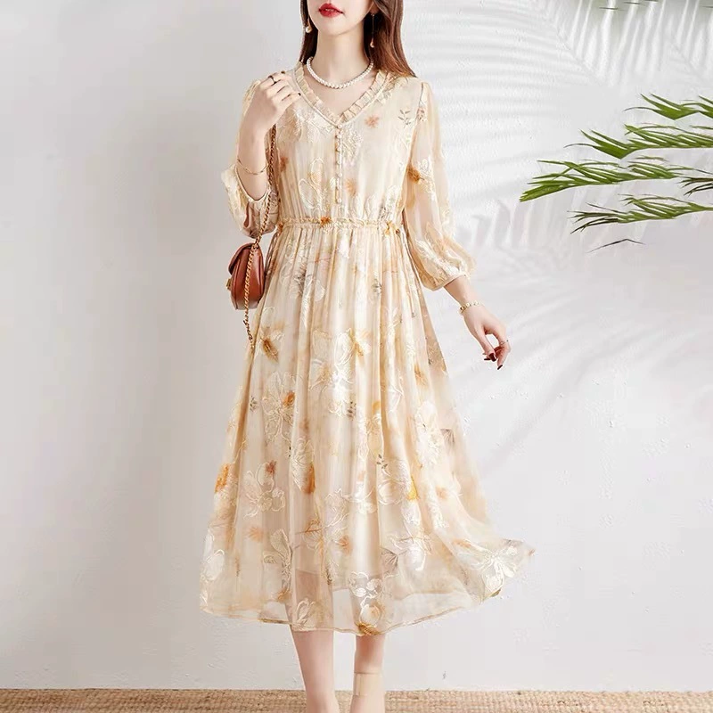 Шёлковое платье Ханчжоу, лето 2025, новая модель, вышивка, V-образный вырез, элегантное, стройнящее, с завышенной талией, юбка из тутового шёлка для женщин