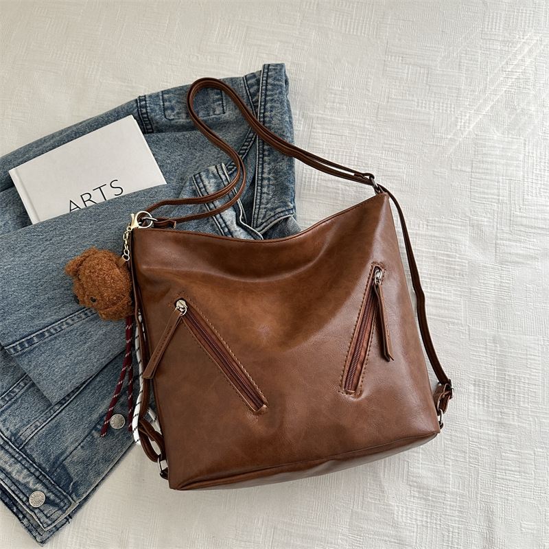 Colgante de cinturón marrón