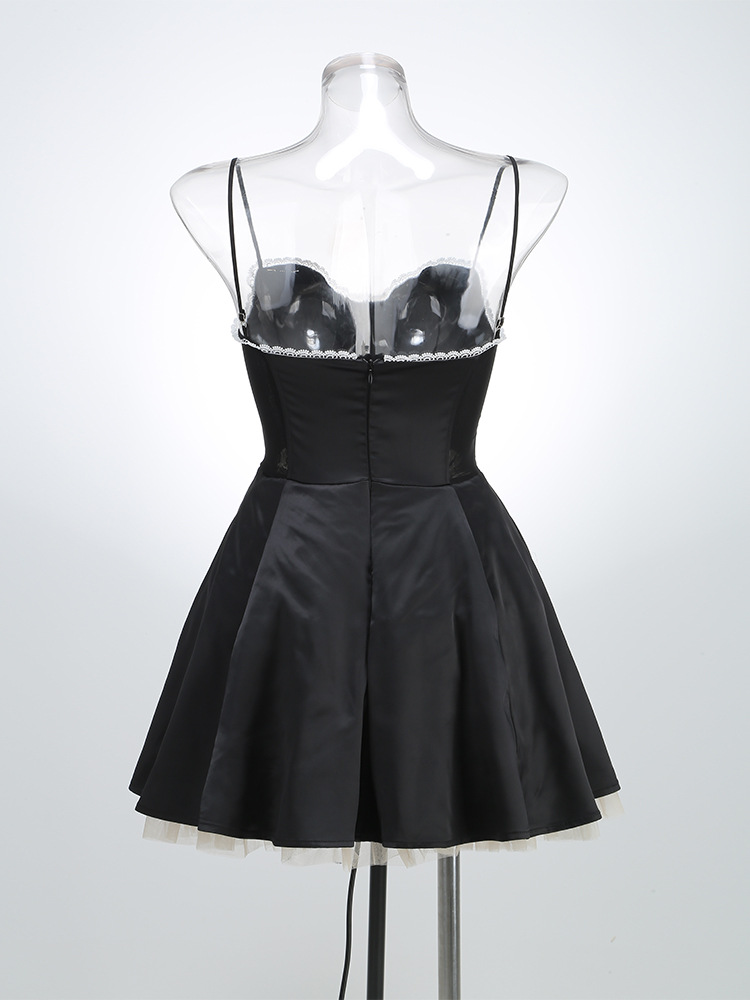 ChicShe ChicShe Robe mini d'été pour femme, sans bretelles, rembourrée, duveteuse, élégante et haut de gamme, doublée de maille._voghion.com